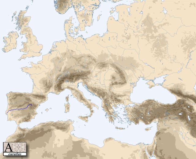 Mise en vidence du Tage sur la carte hydrographique de l'Europe